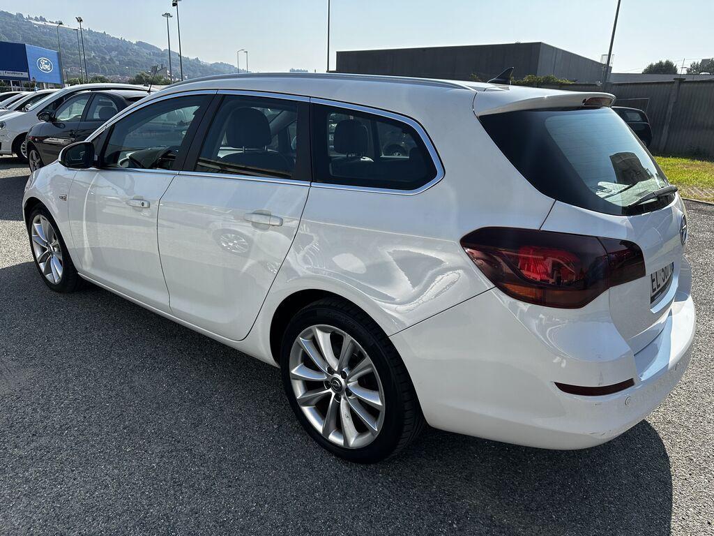 Opel Astra Sports Tourer 1.7 CDTI Cosmo