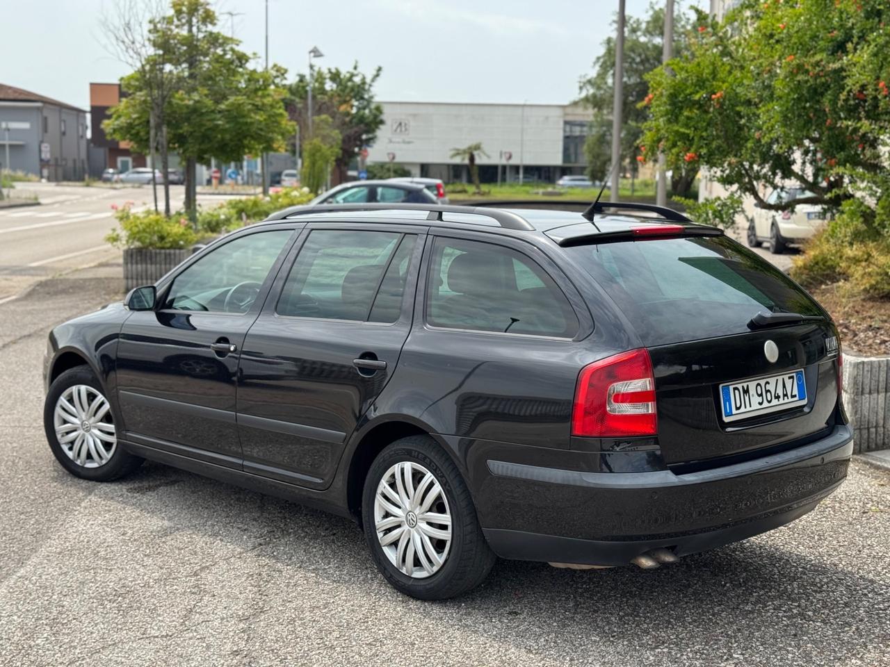 Skoda Octavia 2.0 TDI DSG Wagon