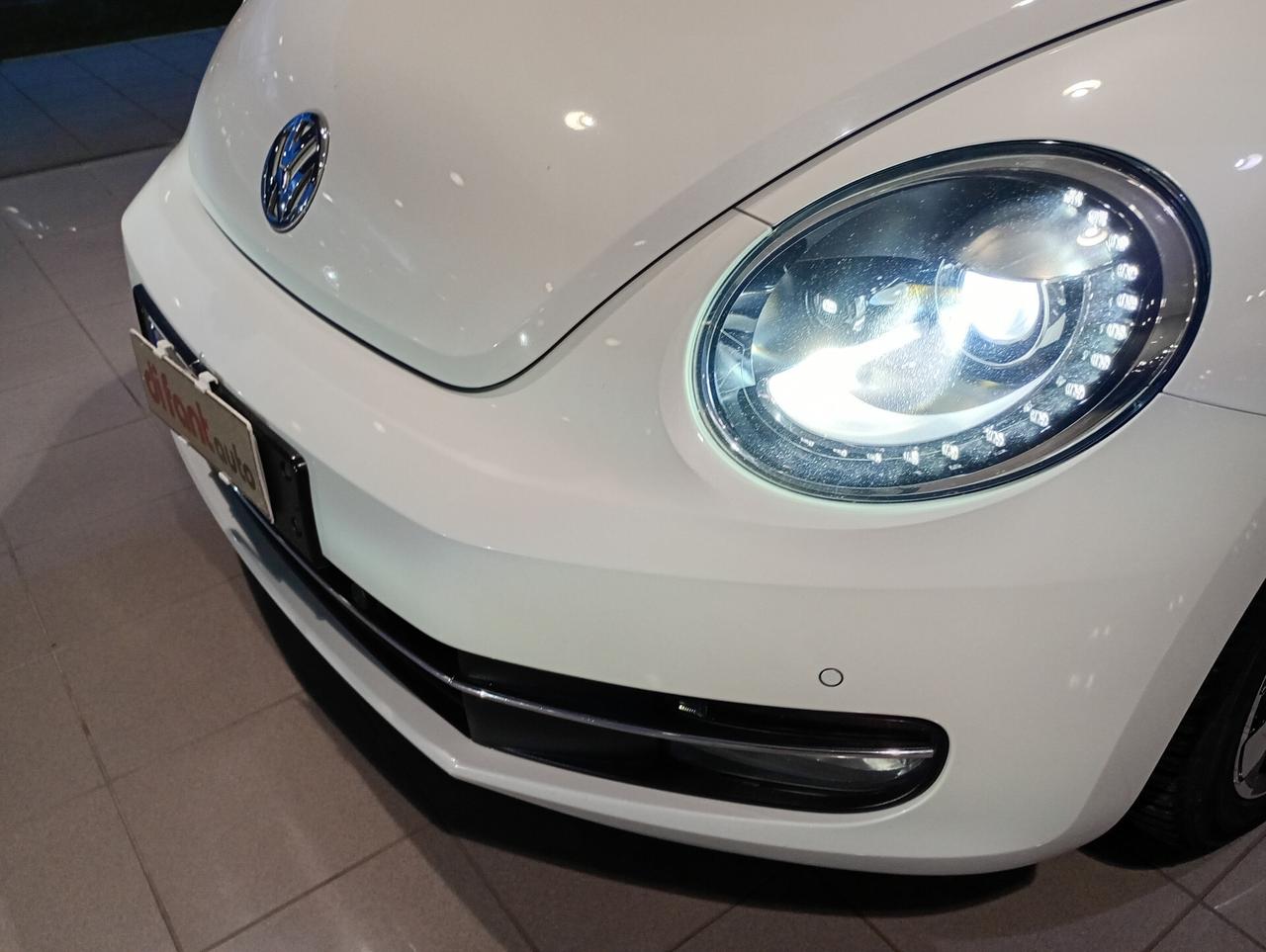 Volkswagen New Beetle Cabrio 1.6 TDI Design