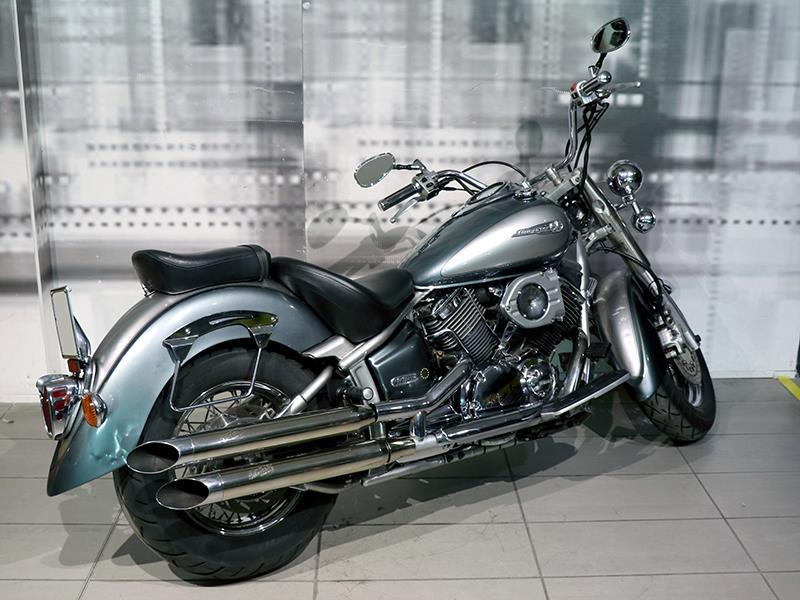 Yamaha XVS 1100 Drag Star Classic