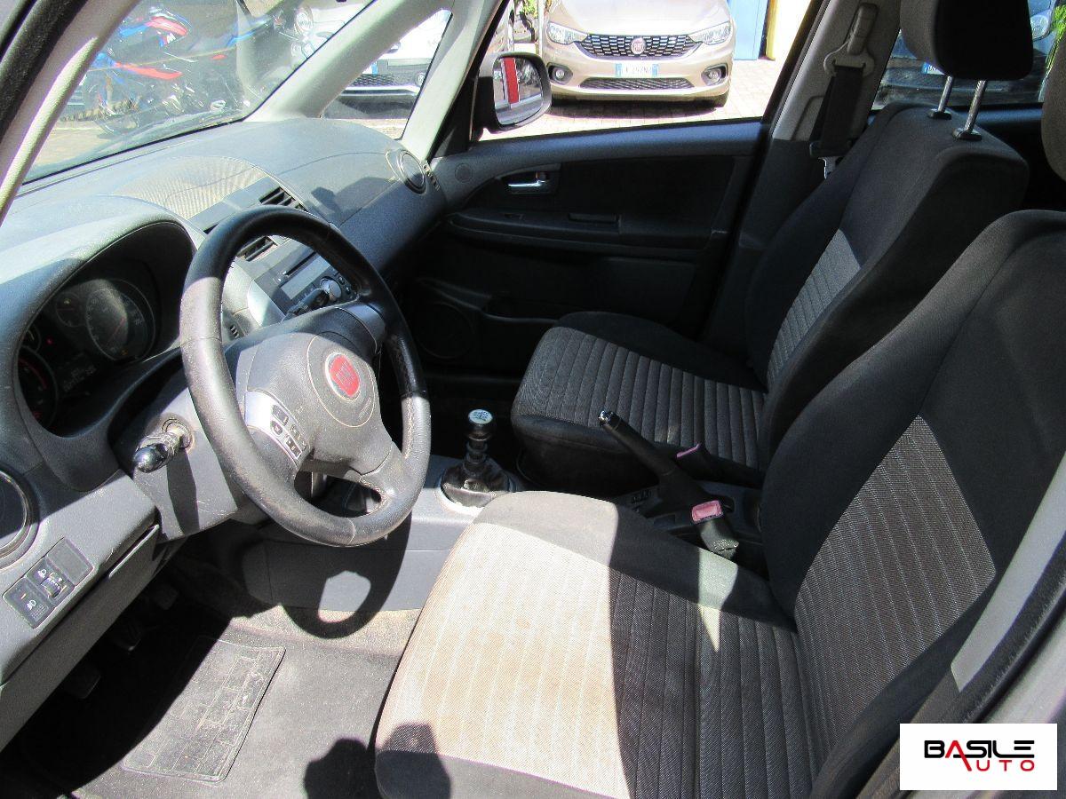 FIAT - Sedici - 1.9 MJT 4x2 Emotion