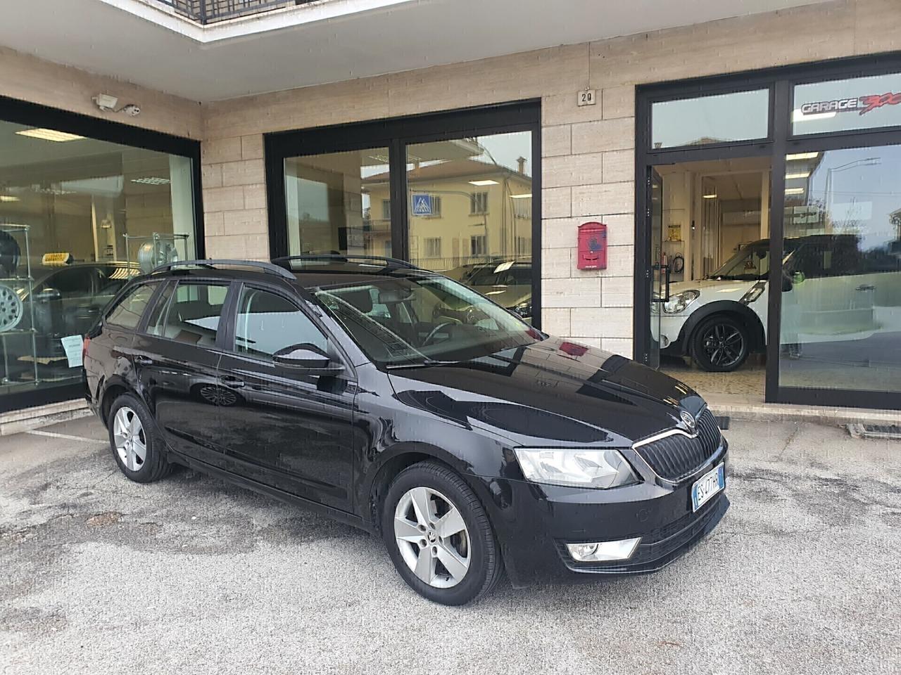 Skoda Octavia 1.6 TDI CR F.AP. Wagon Ambition