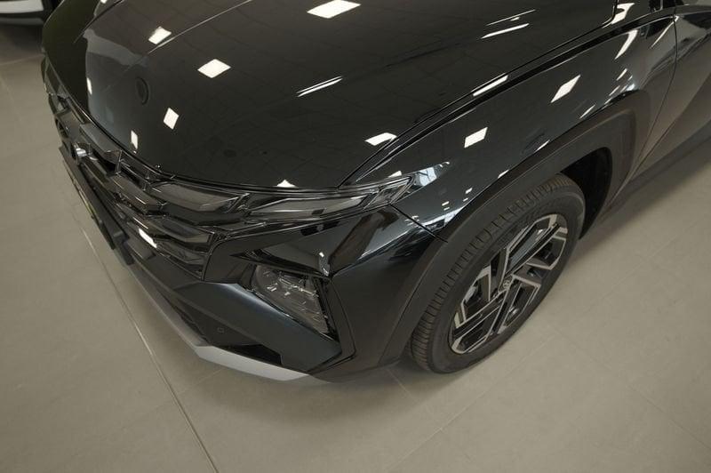 Hyundai Tucson & Plug-In TUCSON MY26 1.6HEV AT 2WD DarkLine
