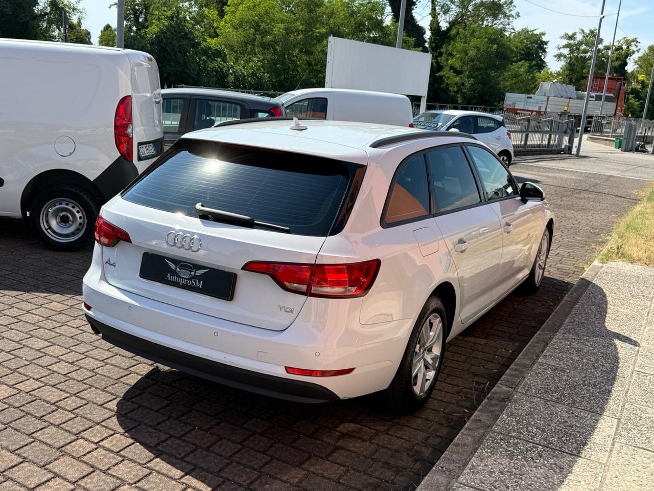 Audi A4 Avant 2.0 TDI 150 CV S tronic 2018/UNIPRO