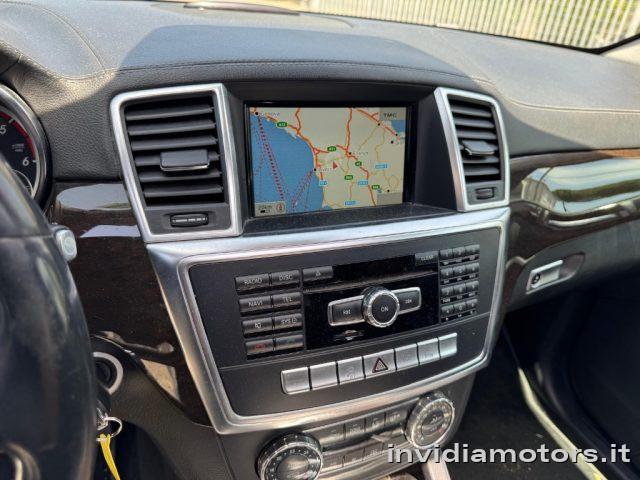 MERCEDES-BENZ GL 350 BlueTEC 4matic Premium