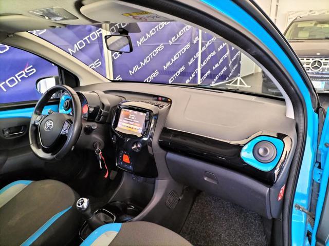 TOYOTA Aygo 1.0 VVT-i 69 CV 5 porte x-cite