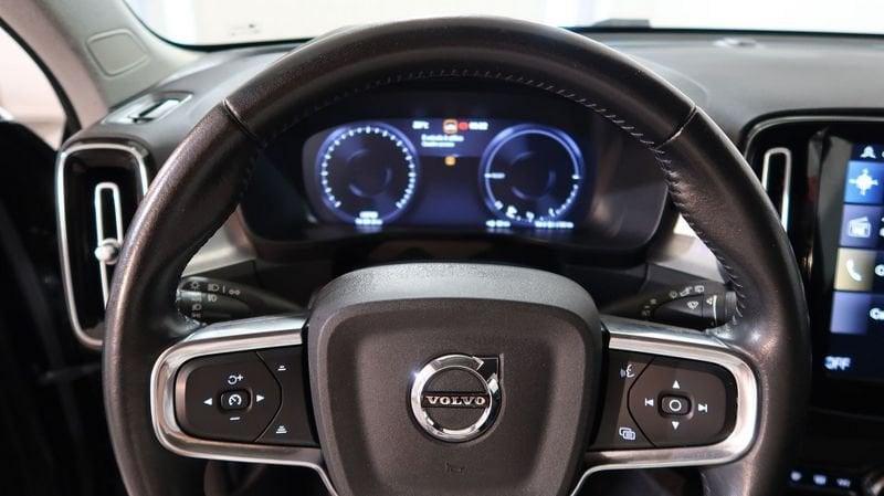 Volvo XC40 Recharge T4 Plug-in Hybrid auto Recharge Inscription Expression