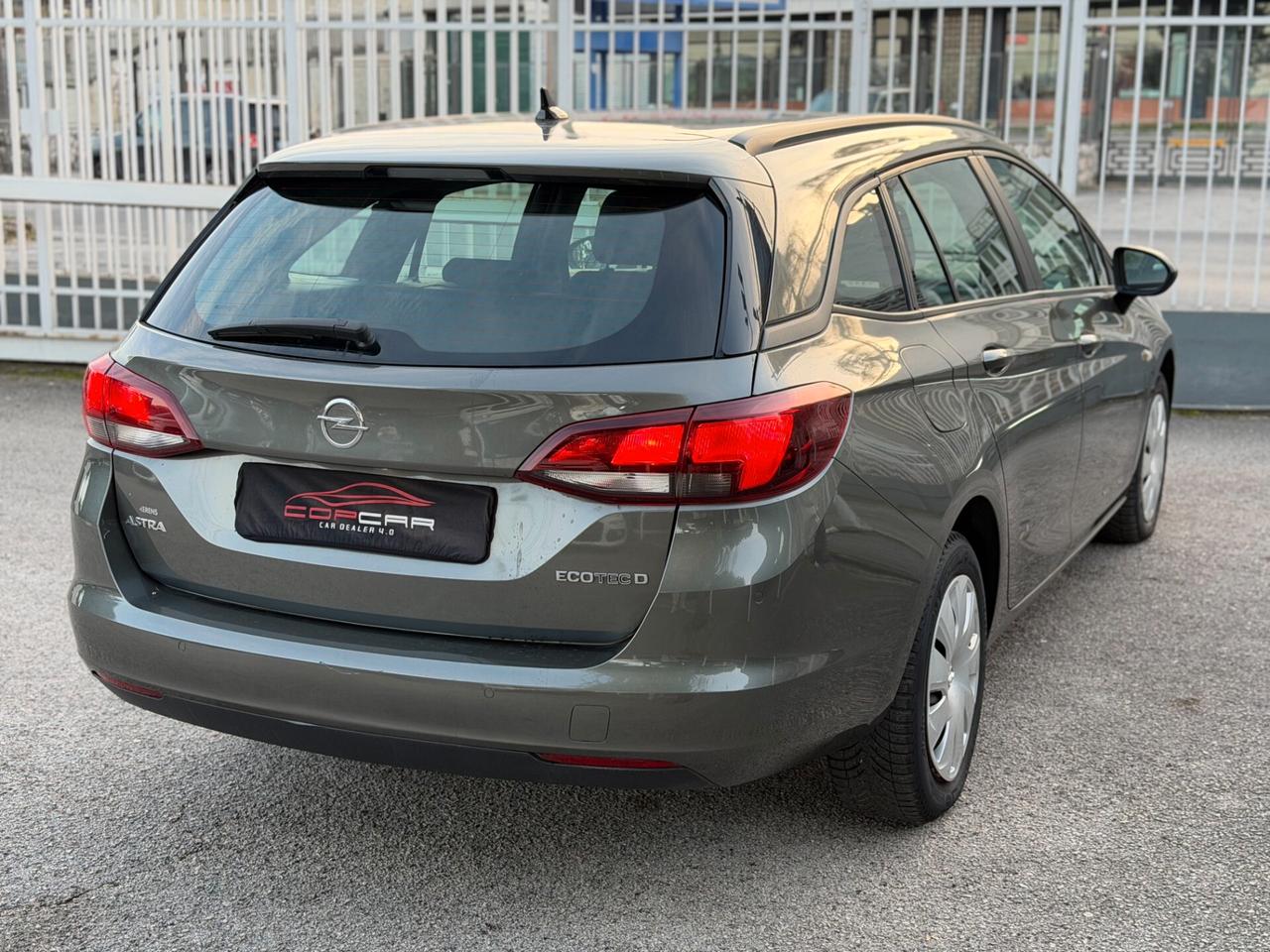 Opel Astra Sports Tourer 1.6 cdti Innovation NAVI 2019