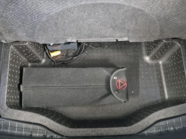 LAND ROVER Range Rover Velar 2.0D I4 240 CV R-Dynamic