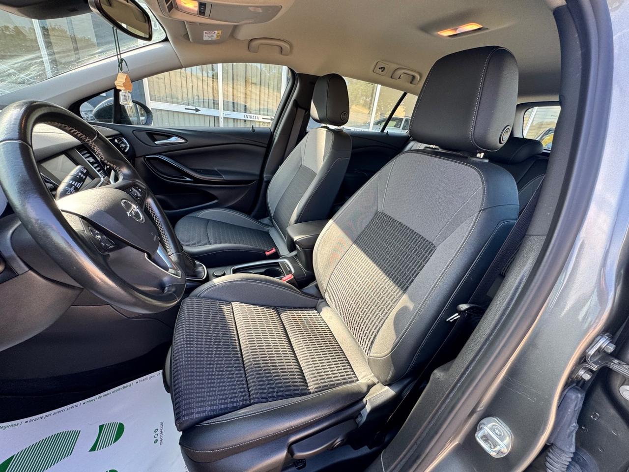 Opel Astra 1.5 Turbo Diesel 130 CV Elegance