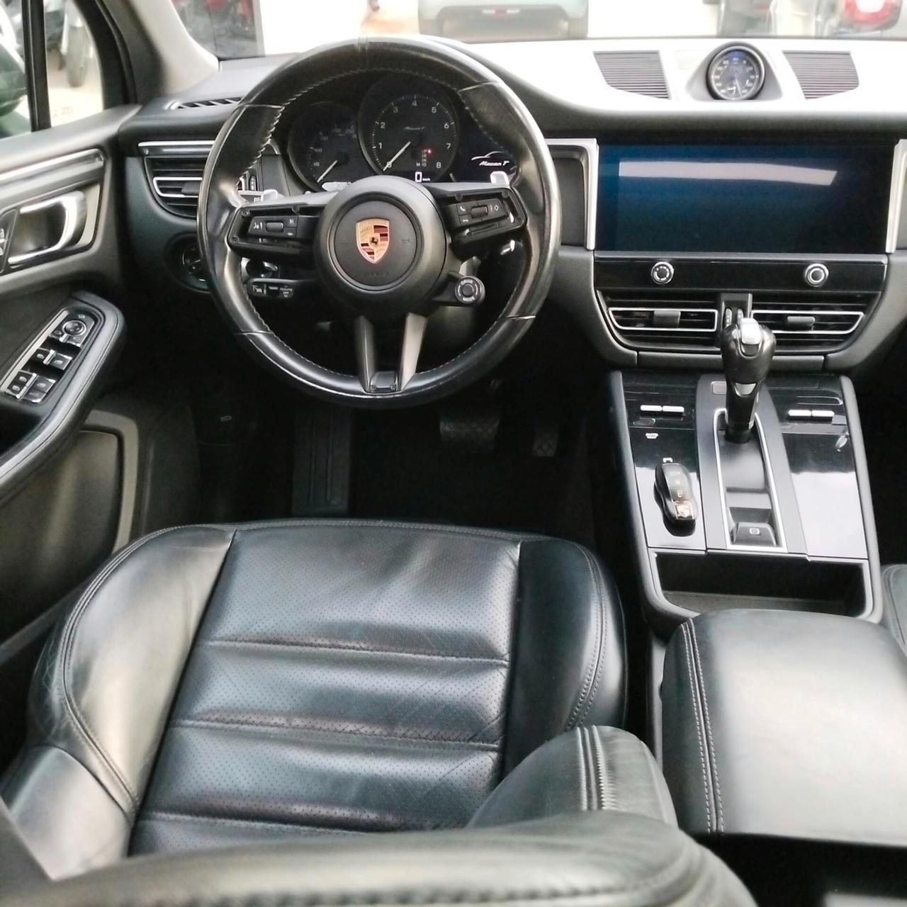 Porsche Macan 2.0 T