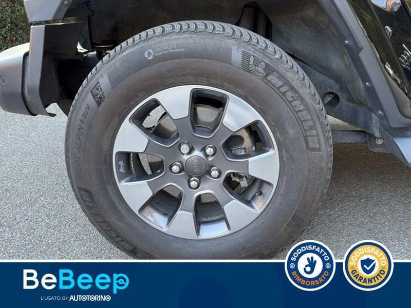 Jeep Wrangler UNLIMITED 2.0 TURBO SAHARA AUTO