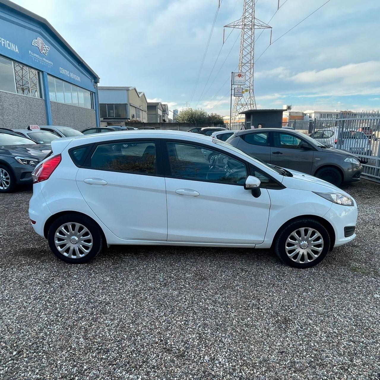 Ford Fiesta 1.2 60CV 5 porte Titanium