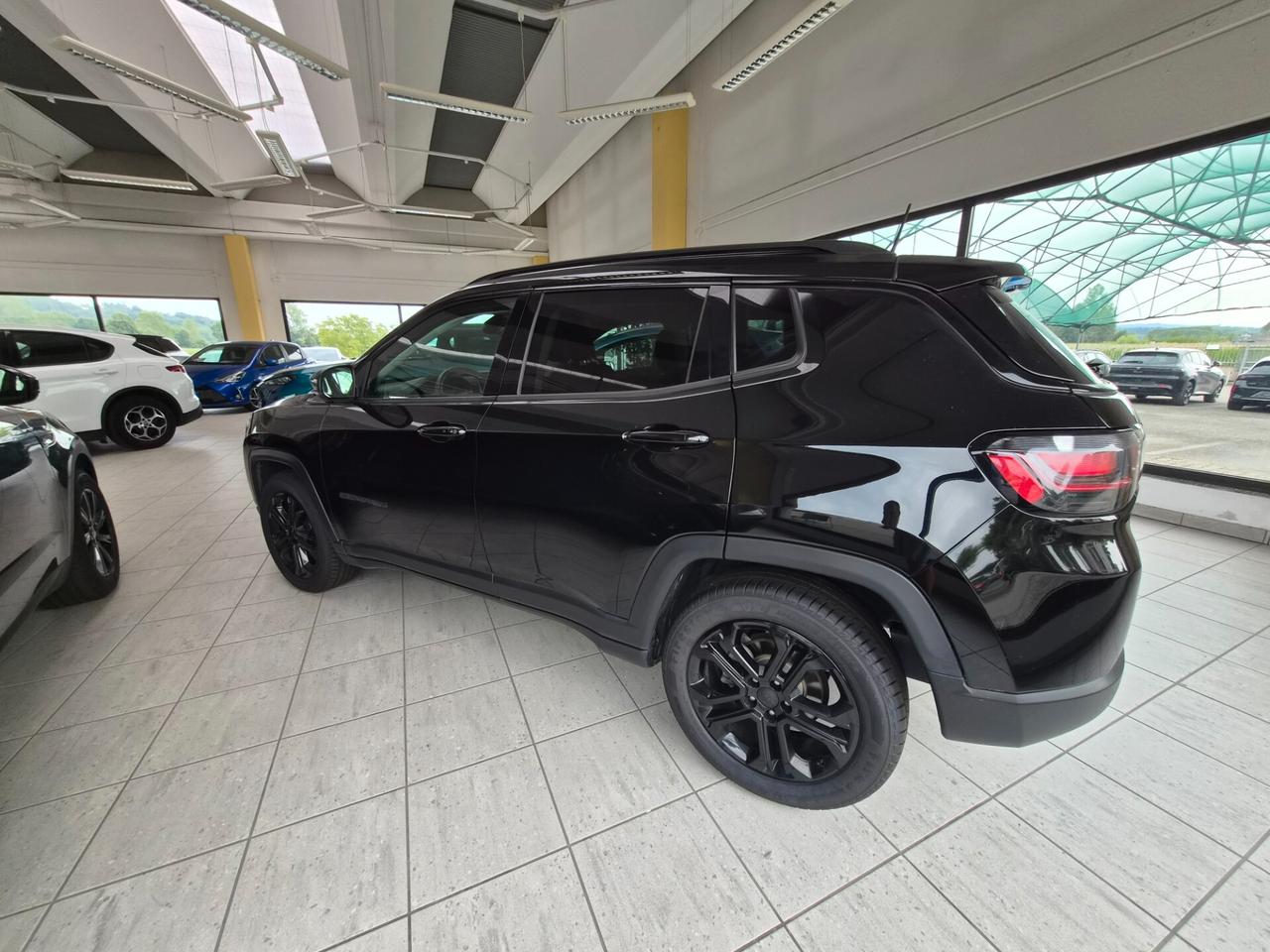 Jeep Compass 1.6 Multijet II 2WD Night Eagle