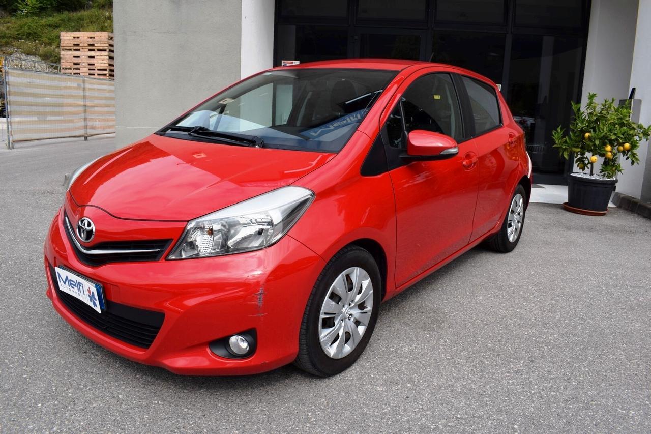 Toyota Yaris 1.4 D-4D Lounge 5p