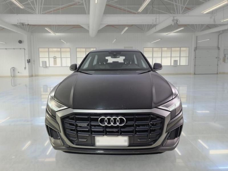 AUDI Q8 45 TDI MHEV 170kW quattro tiptronic Sport
