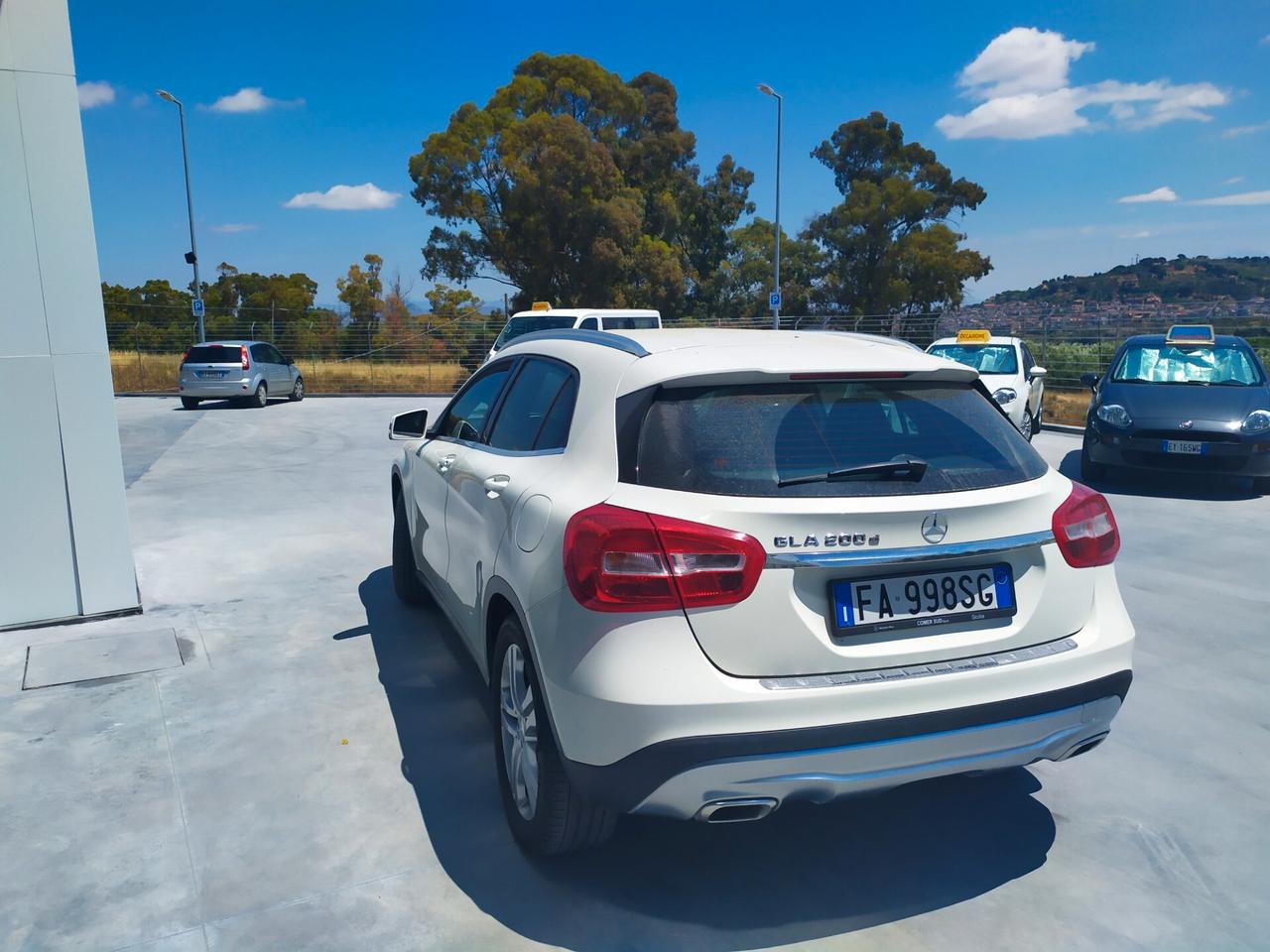 Mercedes-benz GLA 200 d Automatic Premium