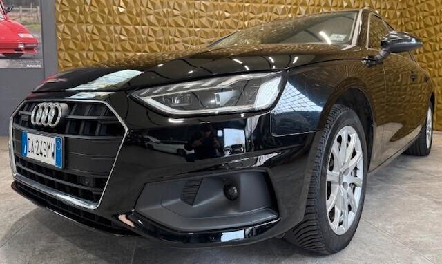 Audi A4 Avant 40 TDI quattro S tronic Business