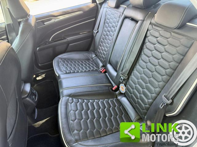 FORD Mondeo Full Hybrid 2.0 187 CV eCVT 4 porte Vignale