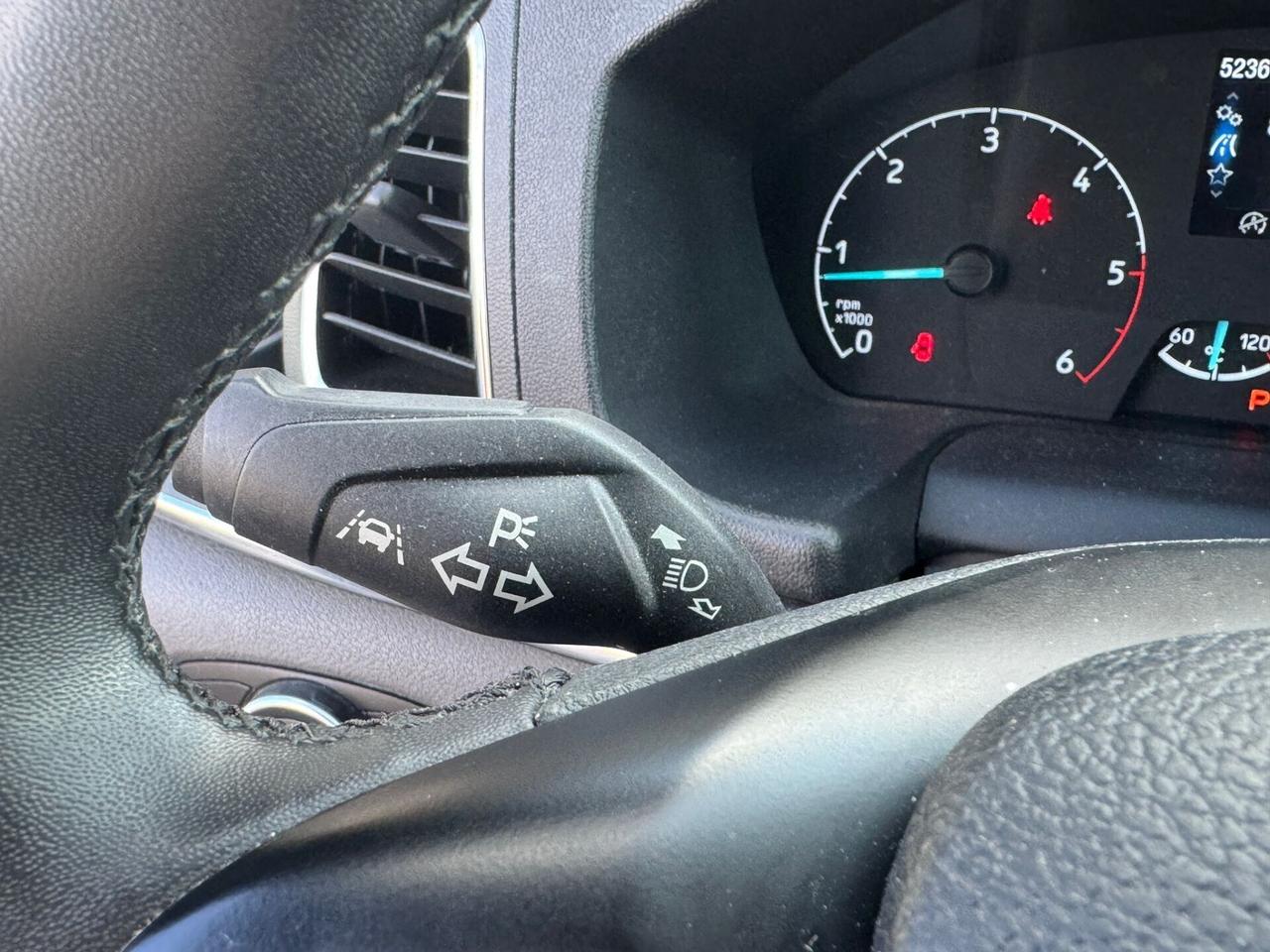 Ford Tourneo Custom TITANIUM AUTOMATIC 9 POSTI