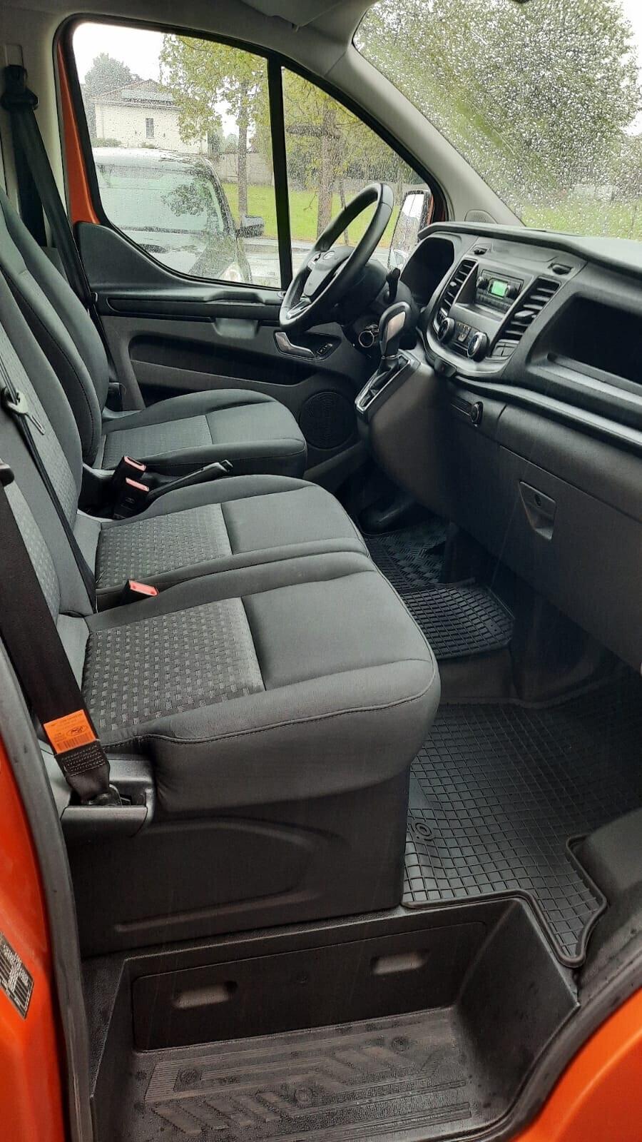 Ford Transit Custom Transit Custom 300 2.0 TDCi 130 aut. PC Furgone Titanium