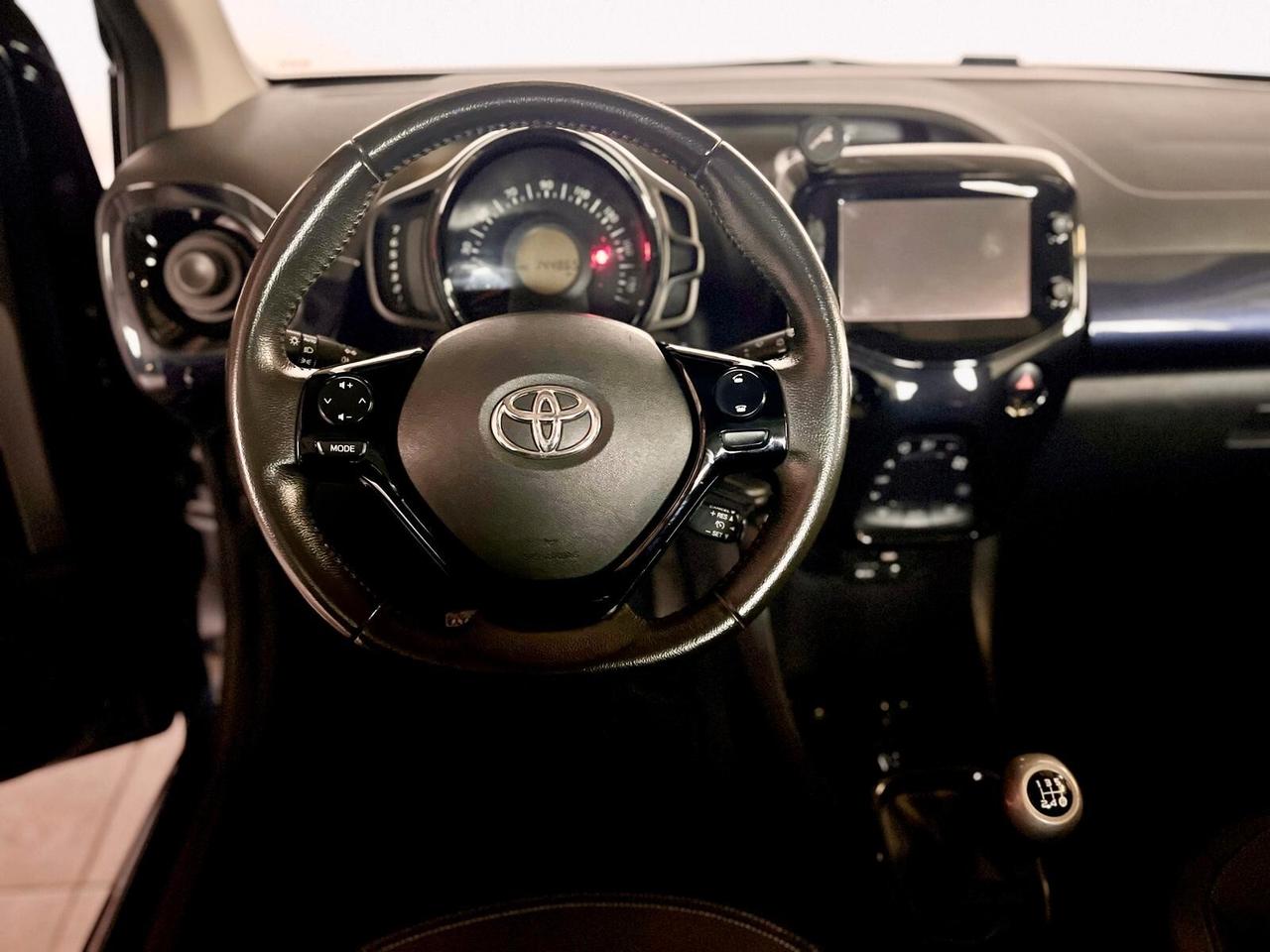 Toyota Aygo 1.0 vtt-i 69cv 5p X-WAVE