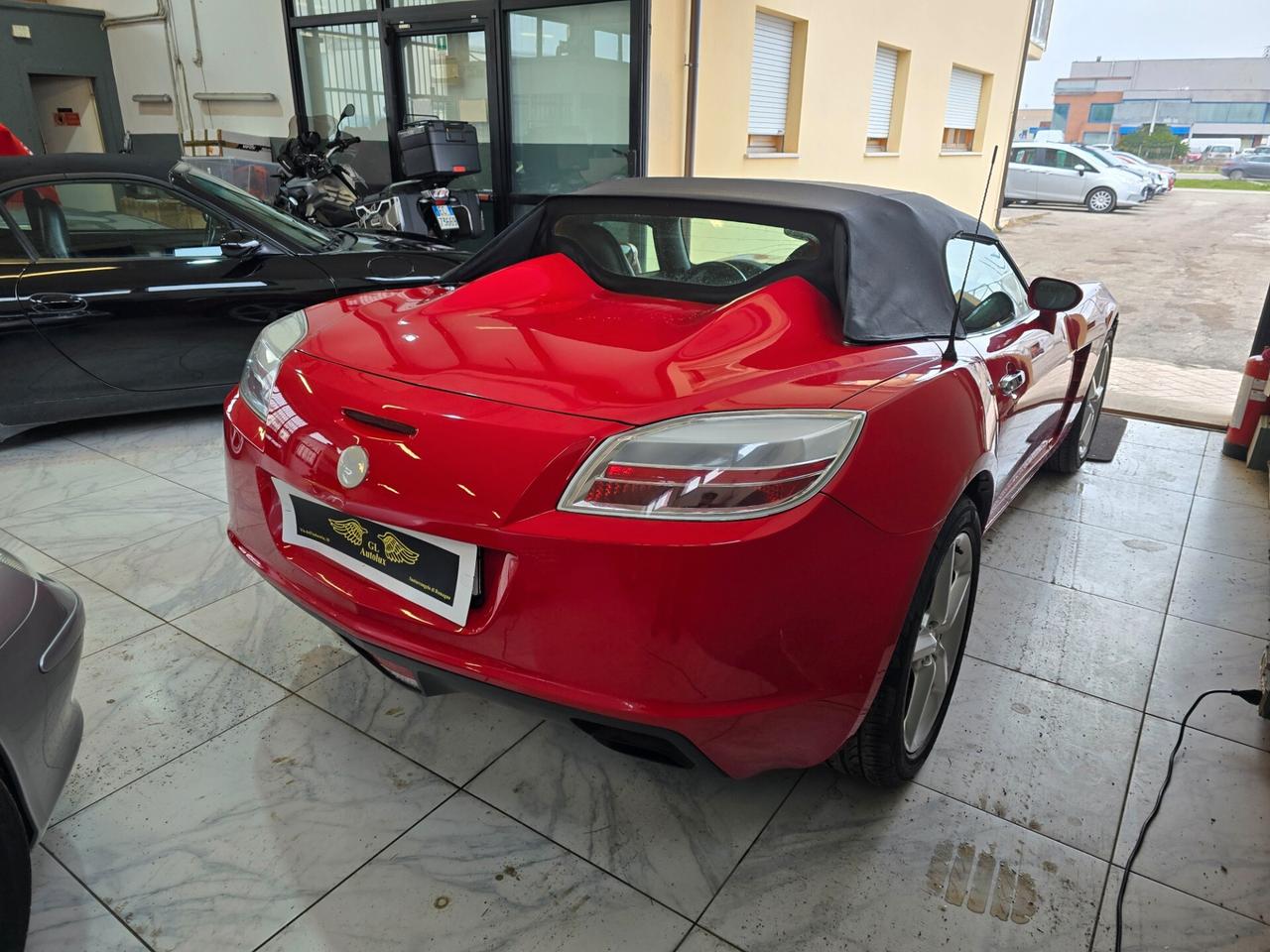 Opel GT 2.0 Turbo 16V