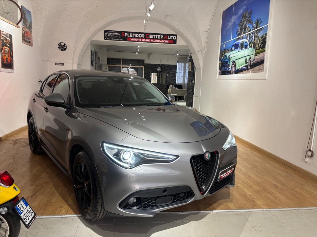 Alfa Romeo Stelvio 2.2 Turbodiesel 180 CV AT8 RWD Super