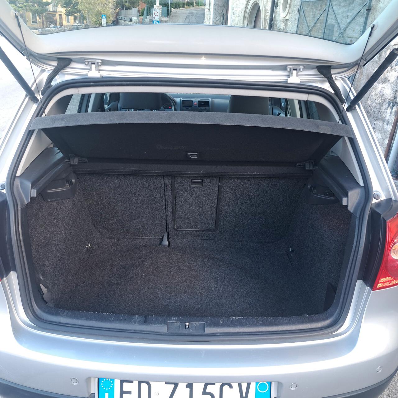 Volkswagen Golf 5 TDI 1900 5p. Comfortline