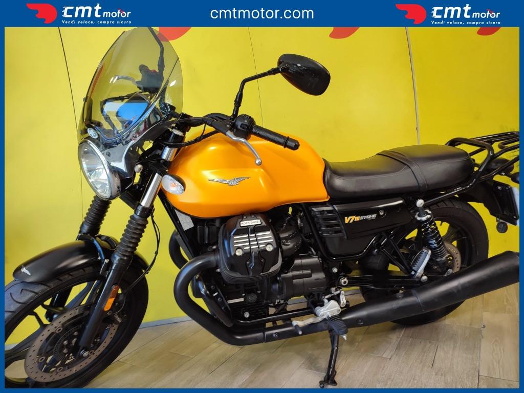 Moto Guzzi V7 - 2017