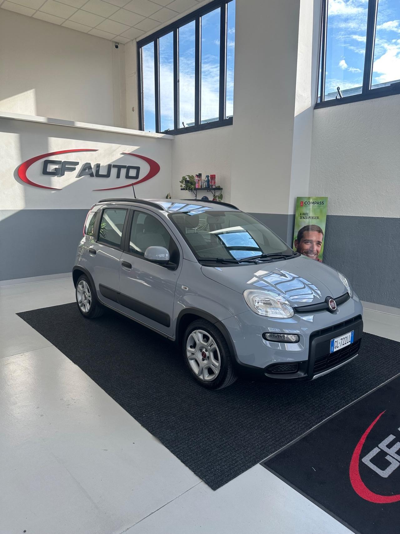 Fiat Panda 1.0 FireFly S&S Hybrid Red