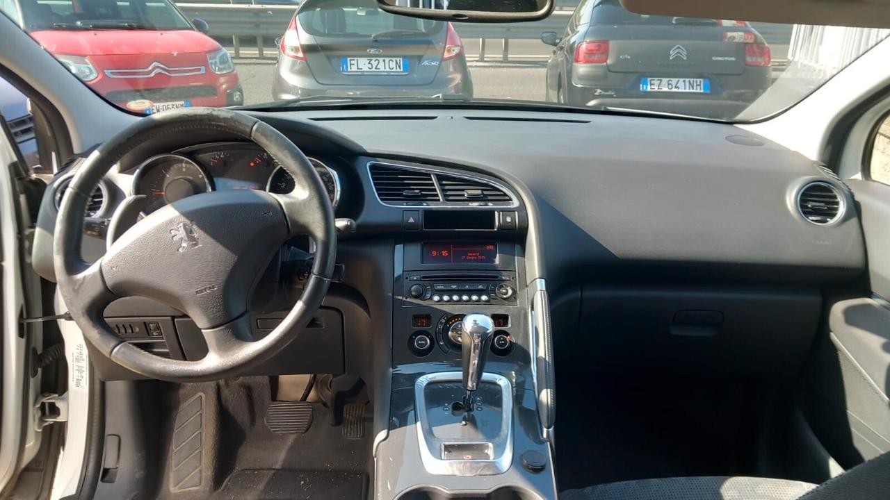 Peugeot 3008 1.6 HDi 112CV cambio robotizzato Tecno