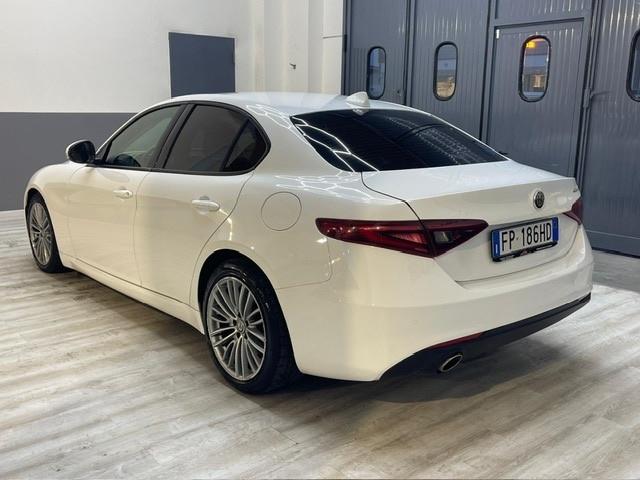 Alfa Romeo Giulia 2.2 Turbodiesel 150 CV AT8 Super