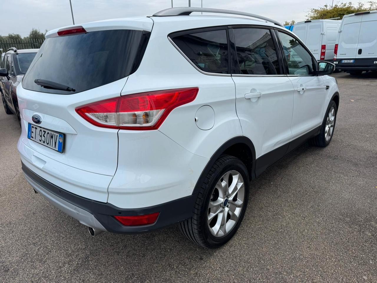 Ford Kuga 2.0 TDCI 163 CV 4WD Powershift Titanium