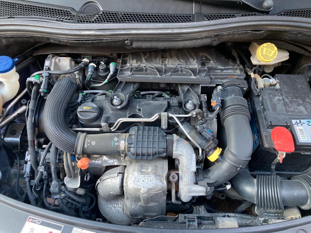Peugeot 208 1.4 HDi - IDEALE X NEOPATENTATI - 2013