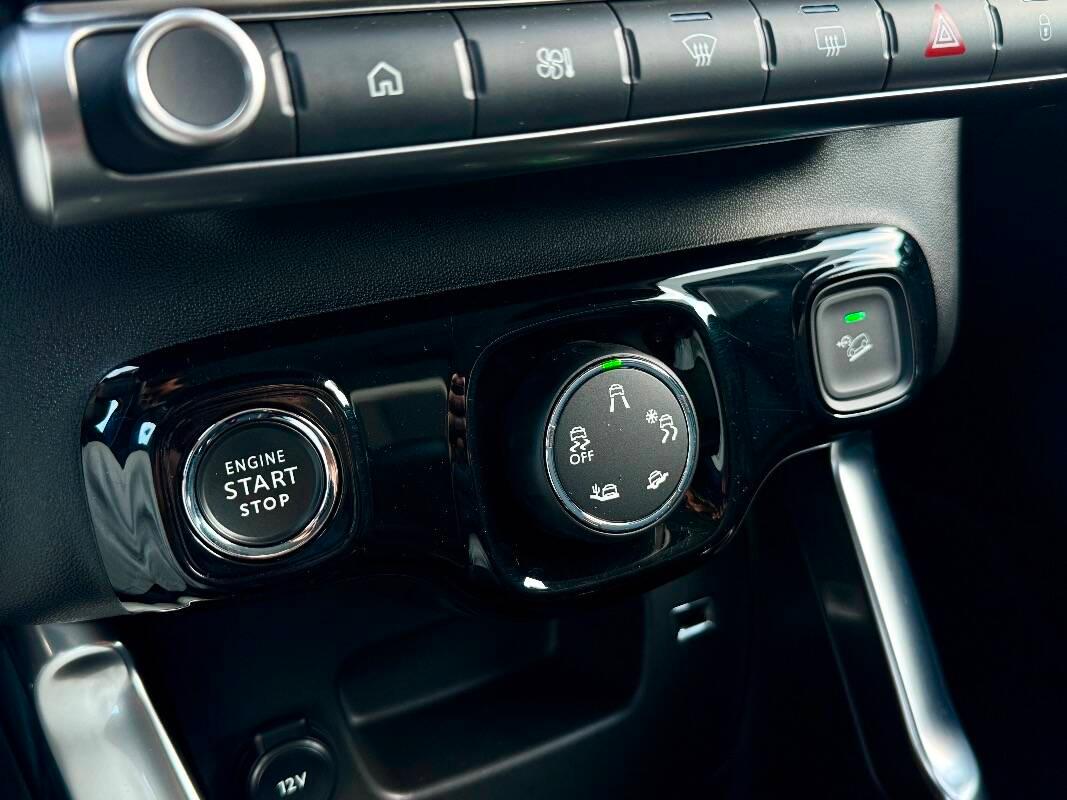 Citroen C3 Aircross 1.2 puretech Shine s&s 110cv