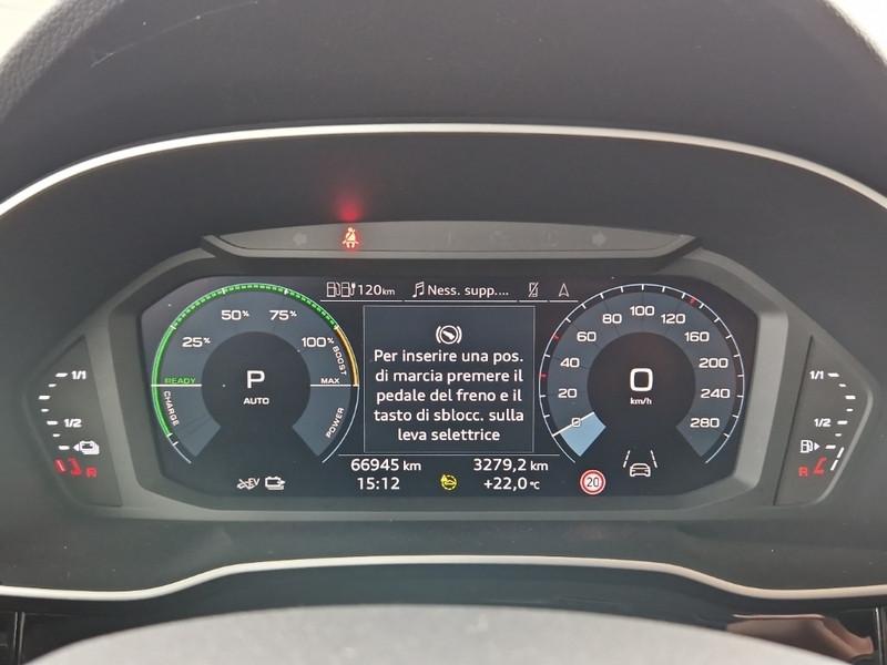 AUDI Q3 45 TFSI E S TRONIC BUSINESS SUV