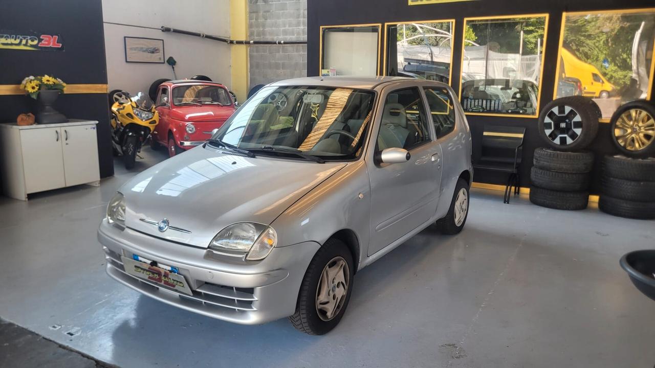 Fiat 600 ARIA CONDIZIONATA SERVOSTERZO VETRI ELETTRICI