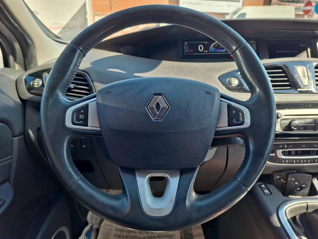 Renault Scénic XMod 1.5 dCi 110CV Live 2012