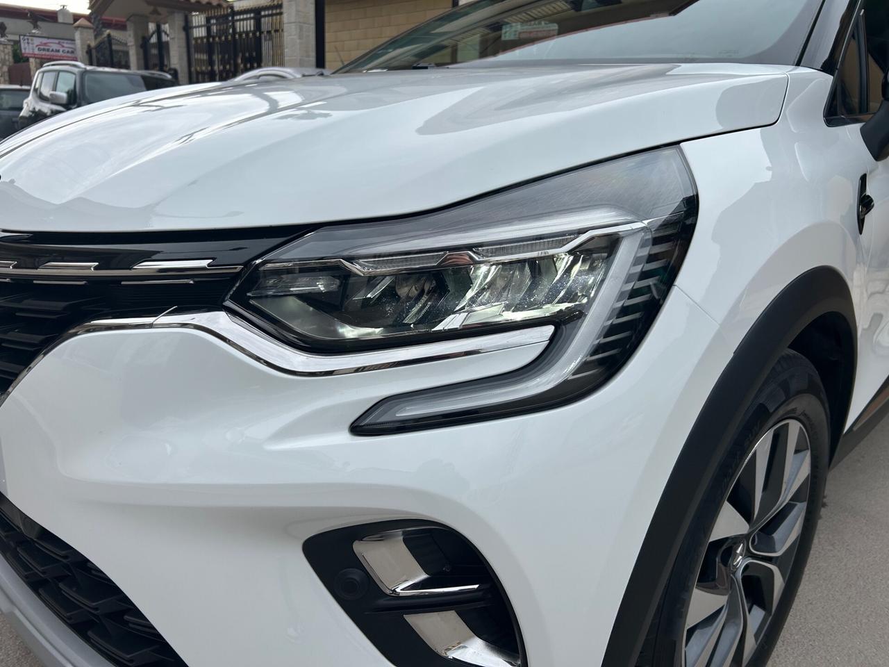 Renault Captur dCi 8V 90 CV EDC Sport Edition