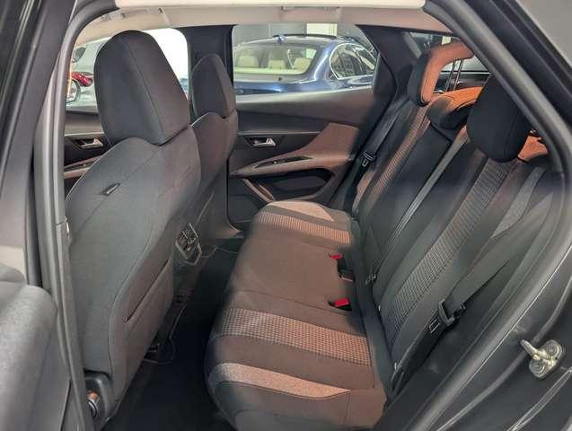 Peugeot 3008 3008 II 2021 1.5 bluehdi s&s 131CV EAT8