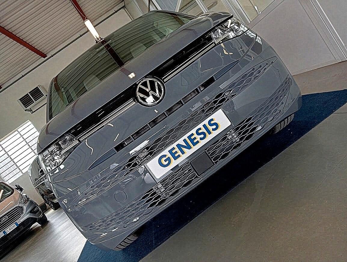 Volkswagen T7 Multivan 1.5 245cv PHEV 4MOTION 4X4 LIFE 7P PRONTA CONS