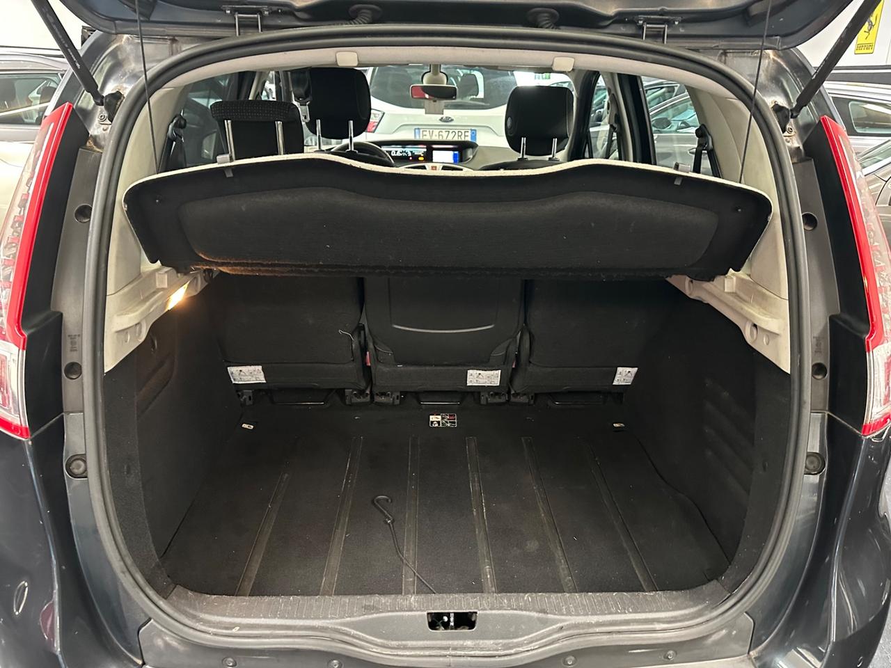 Renault Scenic Scénic X-Mod 1.5 dCi 110CV Luxe