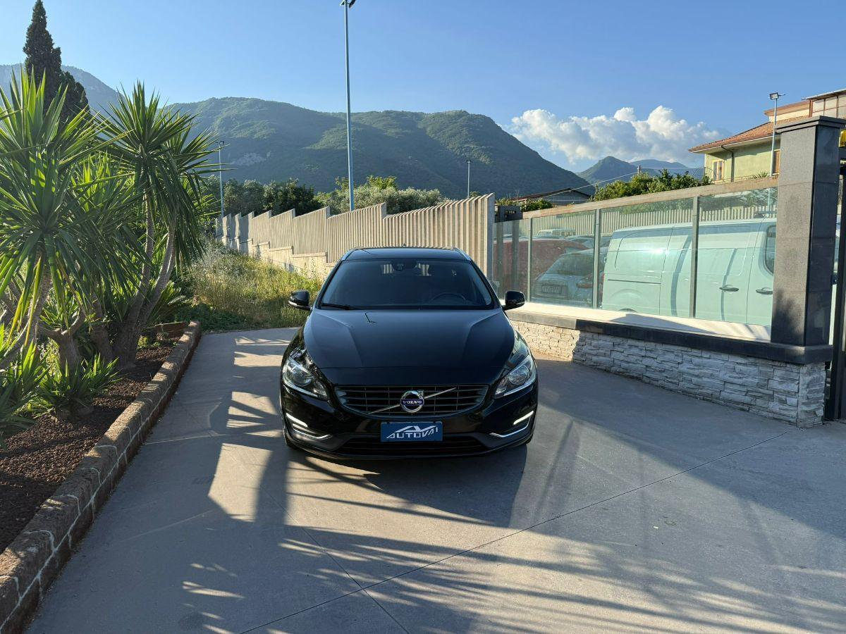 VOLVO - V60 - D2 Geartronic Volvo Ocean Race