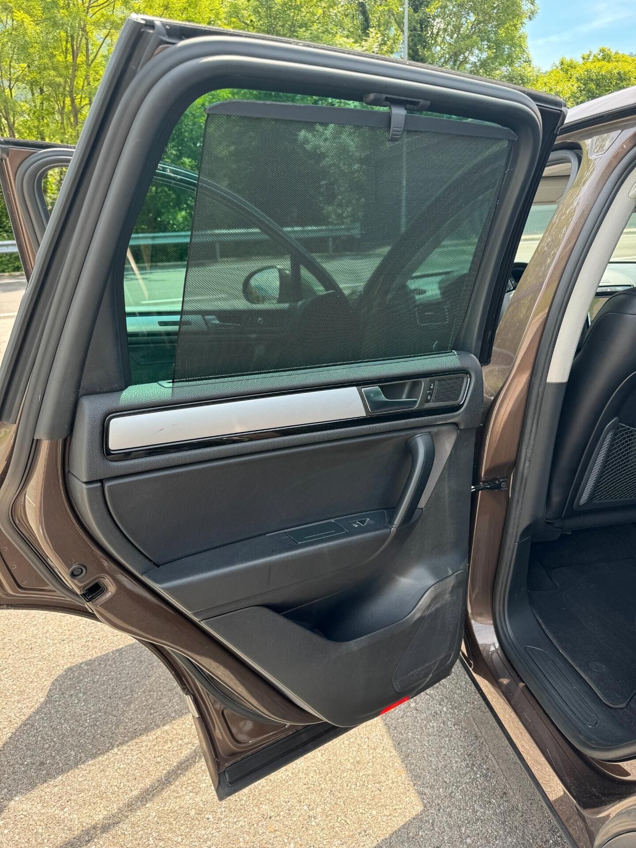Volkswagen Touareg 3.0 TDI 240 CV tiptronic BlueMotion Technology