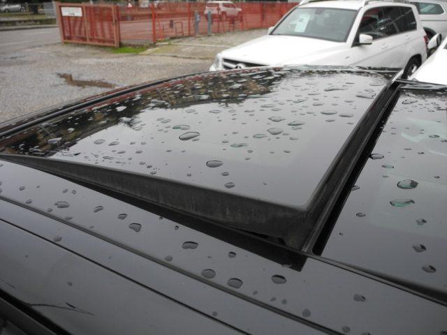 BMW 320 i Touring - PELLE - TETTO APRIBILE - LEGGERE NOTE