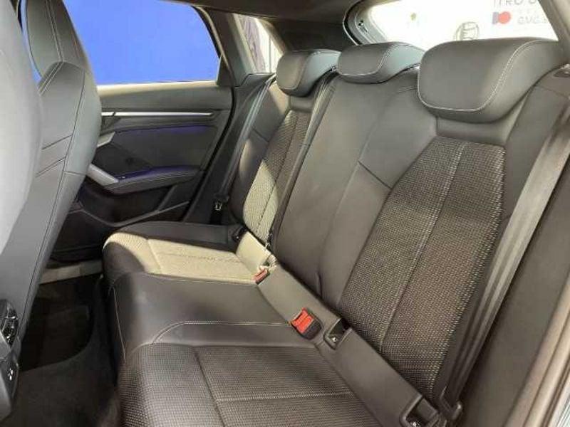 Audi A3 IV 2024 Sportback 35 2.0 tdi S line edition s-tronic