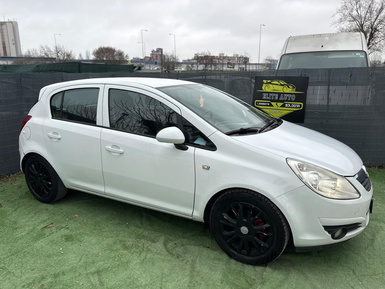 Opel CORSA 1.2 GPL 5 PORTE ENJOY NEOPATENTATI