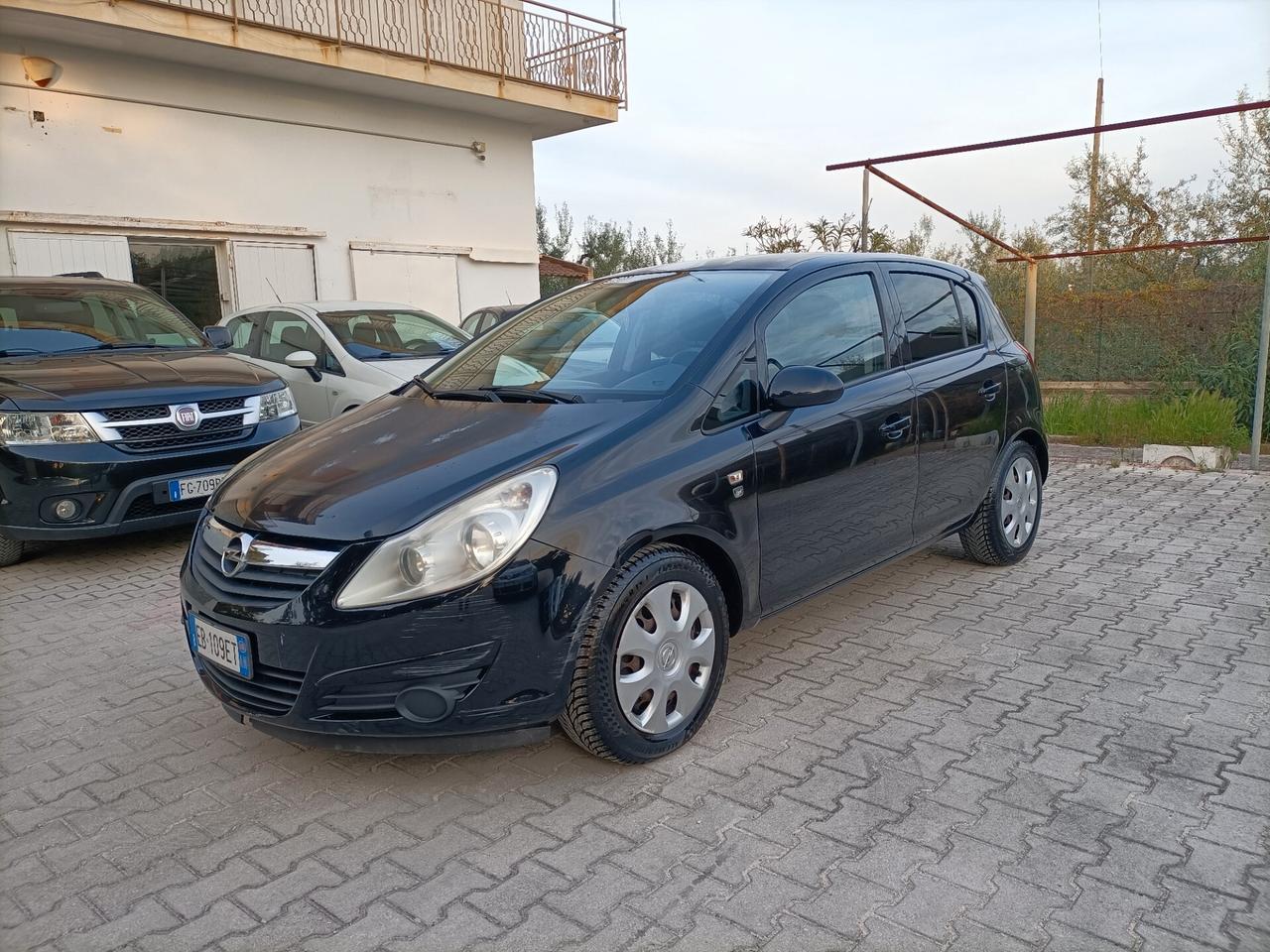 Opel Corsa 1.2 5 porte Club