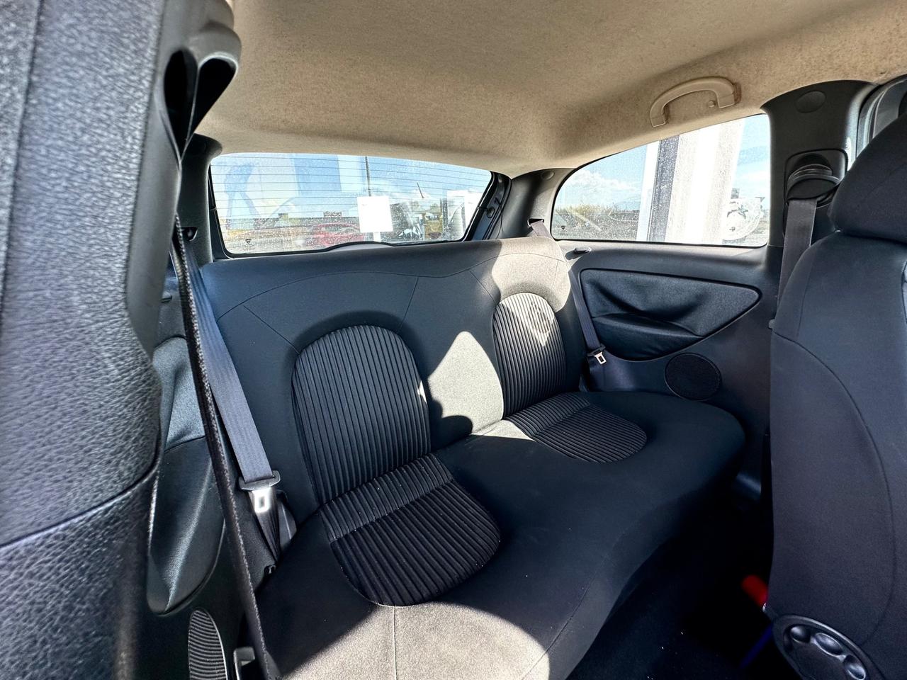 Lancia Ypsilon 1.4 Platino Ecochic GPL